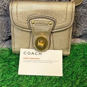 Coach Vintage Legacy Metallic Gold Leather Turnlock Wallet.